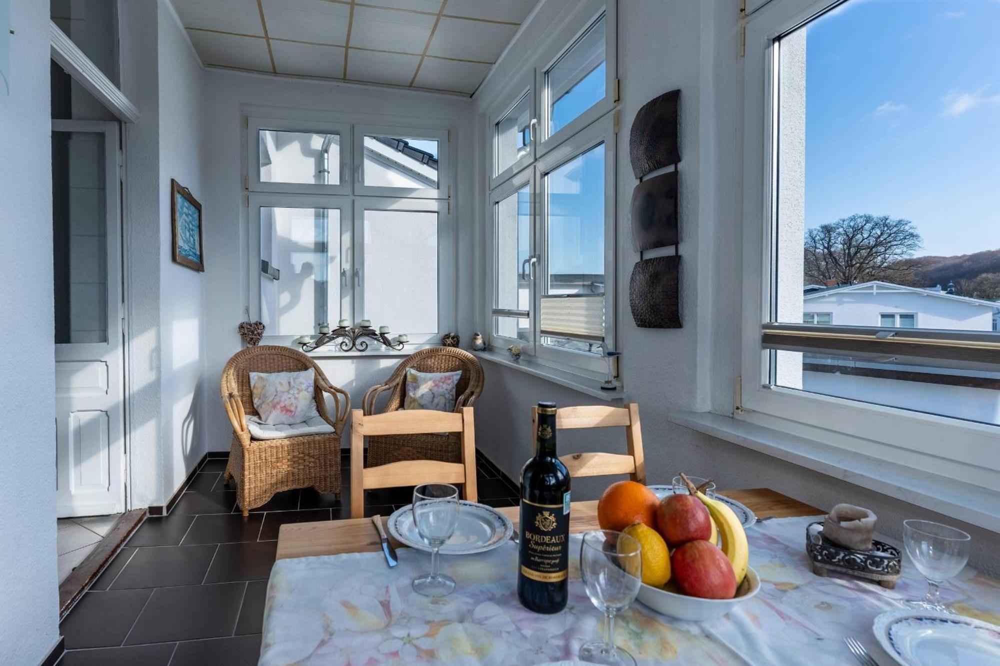 Apartment Villa-seiler-in-binz-3-raum-ferienwohnung-nr-5-toplage-wenige-schritte-zum-strand